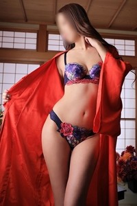 あいな