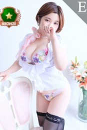 トモミ